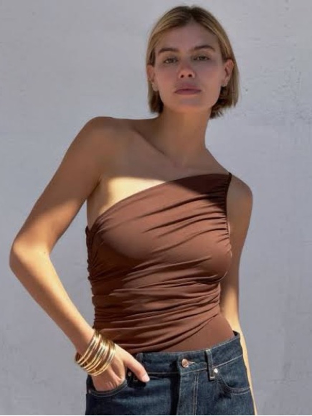 One-Shoulder Brown Ruched Bodysuit
